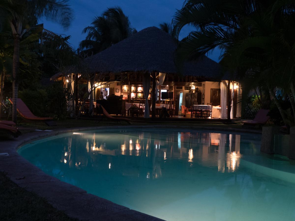 Le Zahir Lodge Ambatoloaka  Eksteriør billede