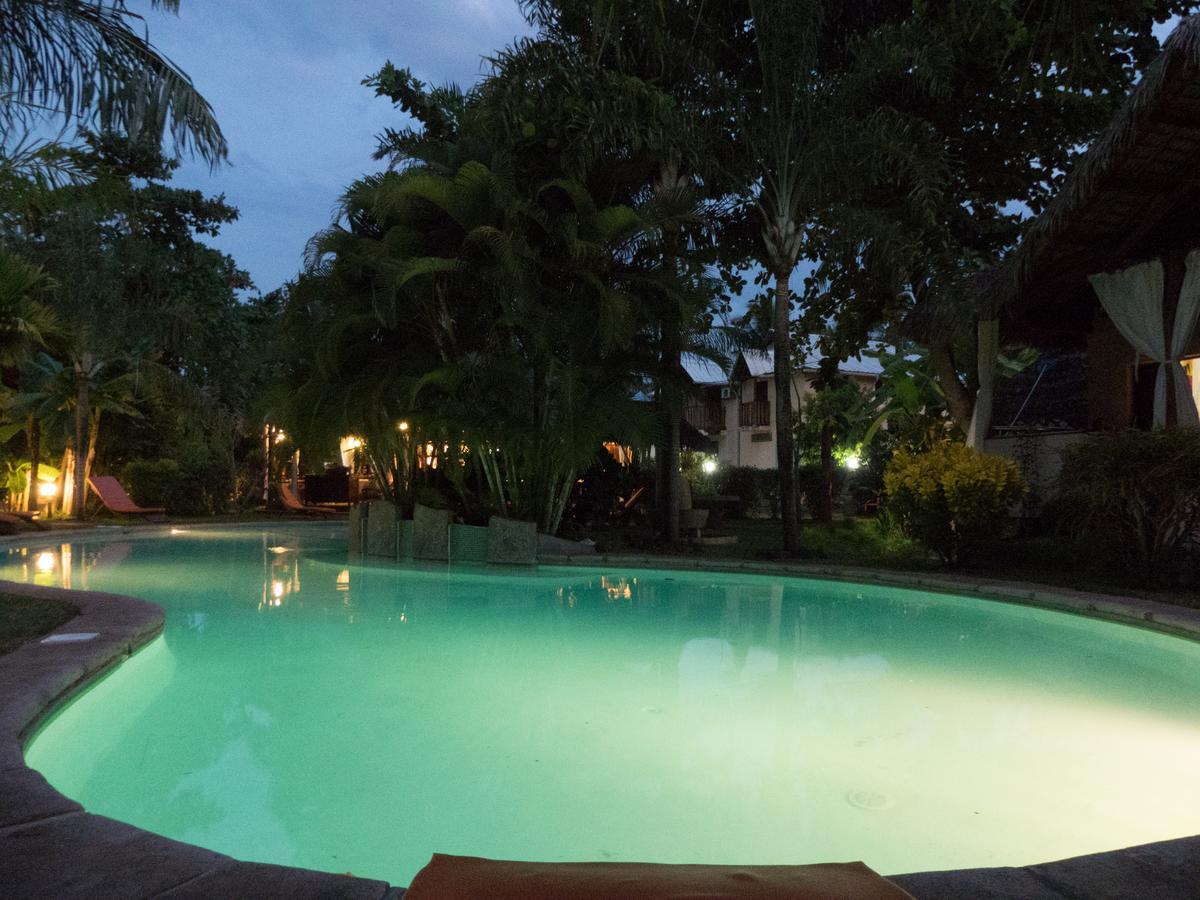 Le Zahir Lodge Ambatoloaka  Eksteriør billede